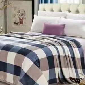 Soft plush Fleece Full&Queen Blanket Navy NEW